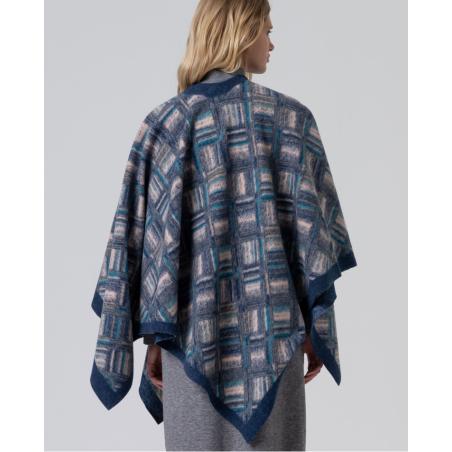 PONCHO Lara