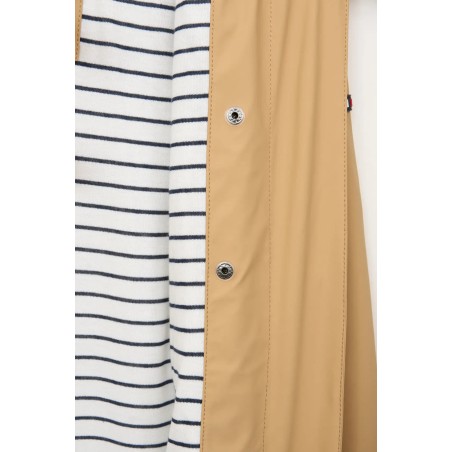 CHUBASQUERO Marta camel