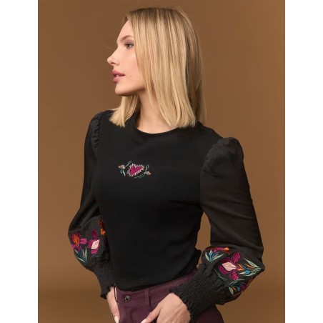 TOP Boho black